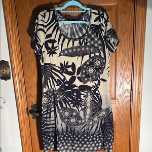 Navy  and Cream Patterned Dress